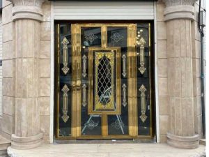 تاثیر رنگ درب